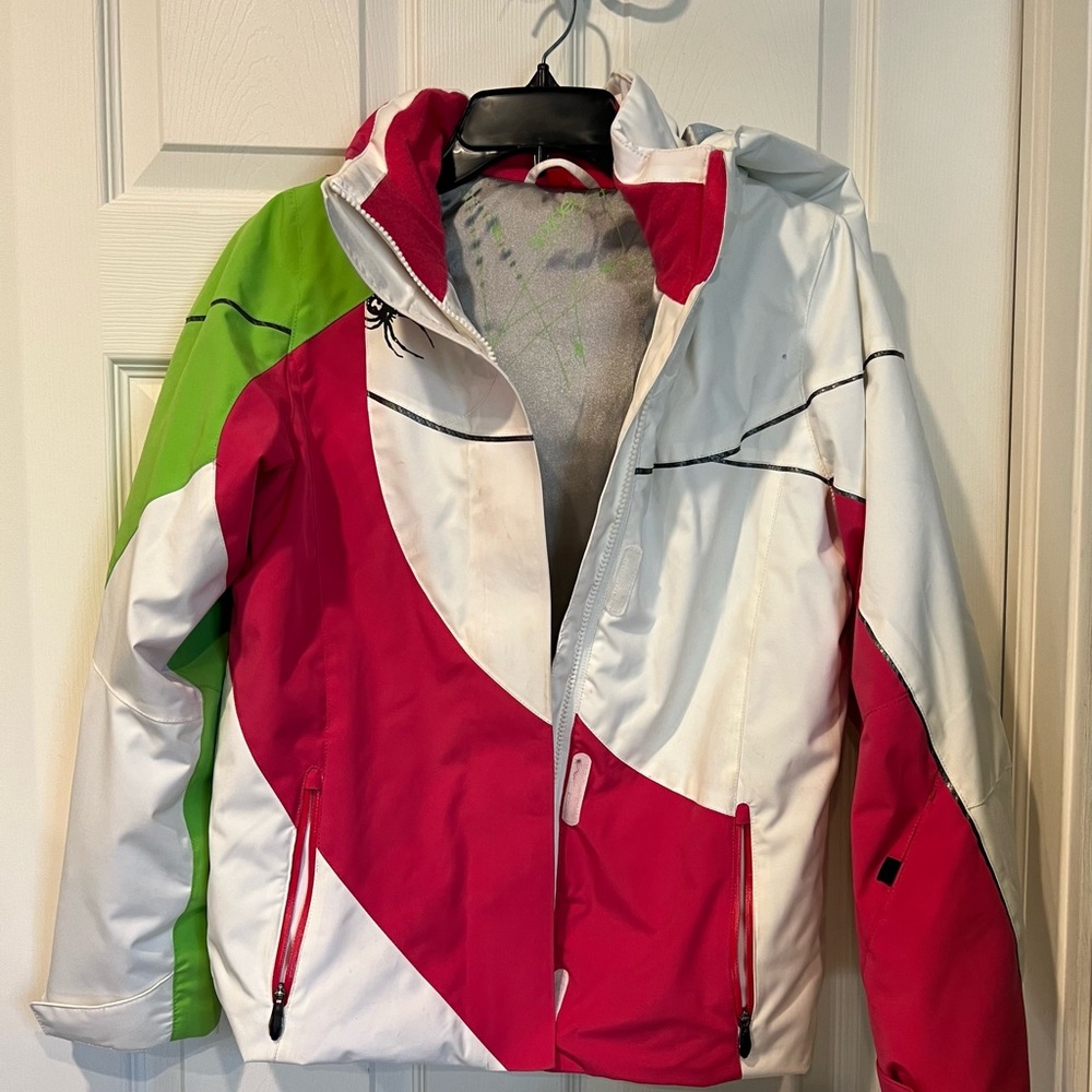 Girls Spyder ski Jacket. Size 14